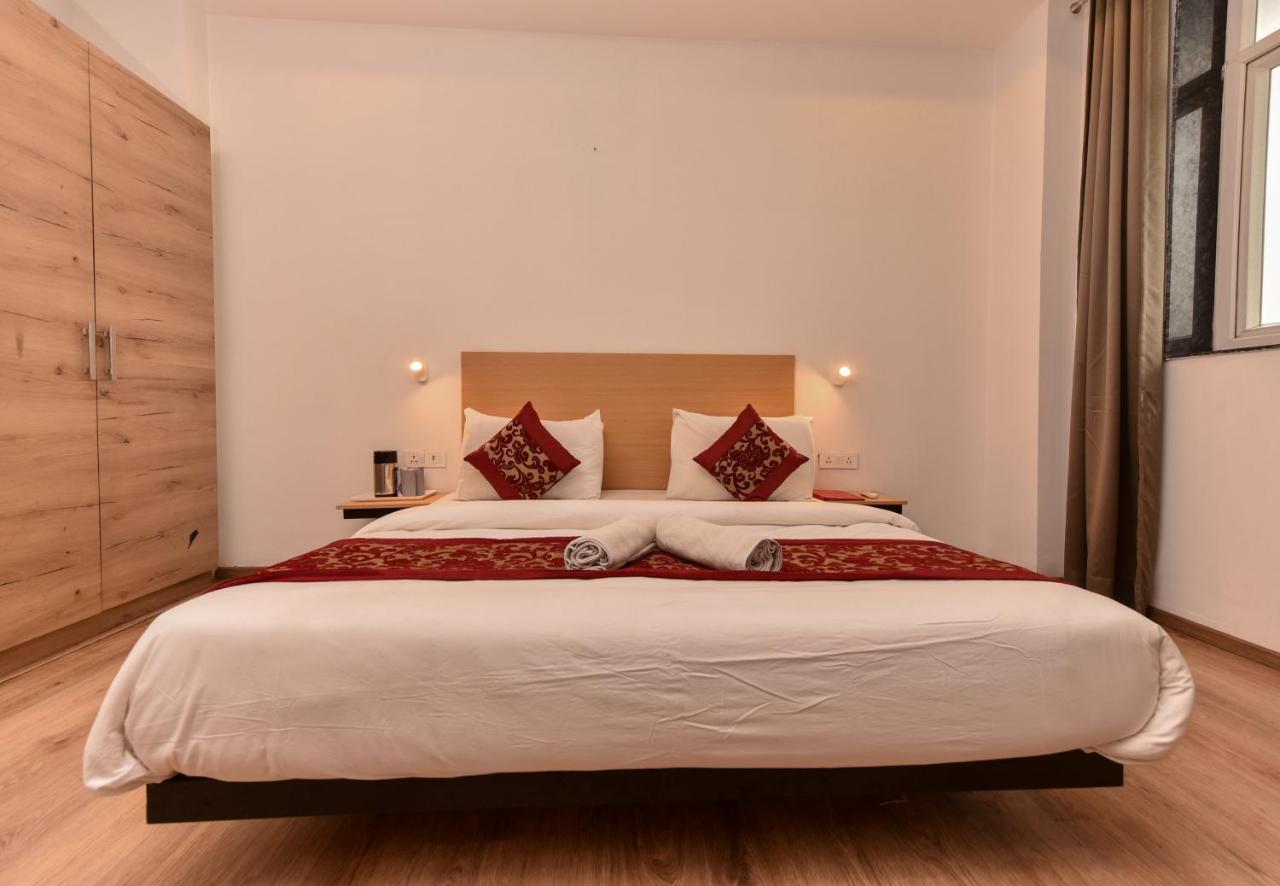 Hotel Red Saffron New Delhi Ngoại thất bức ảnh