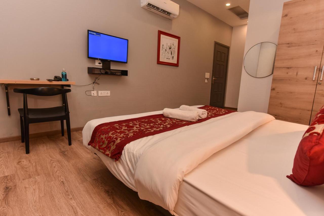 Hotel Red Saffron New Delhi Ngoại thất bức ảnh